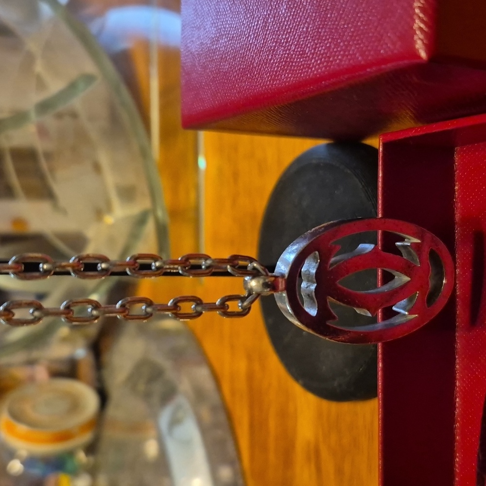 EUC Cartier Key Holder - Picture 2 of 7